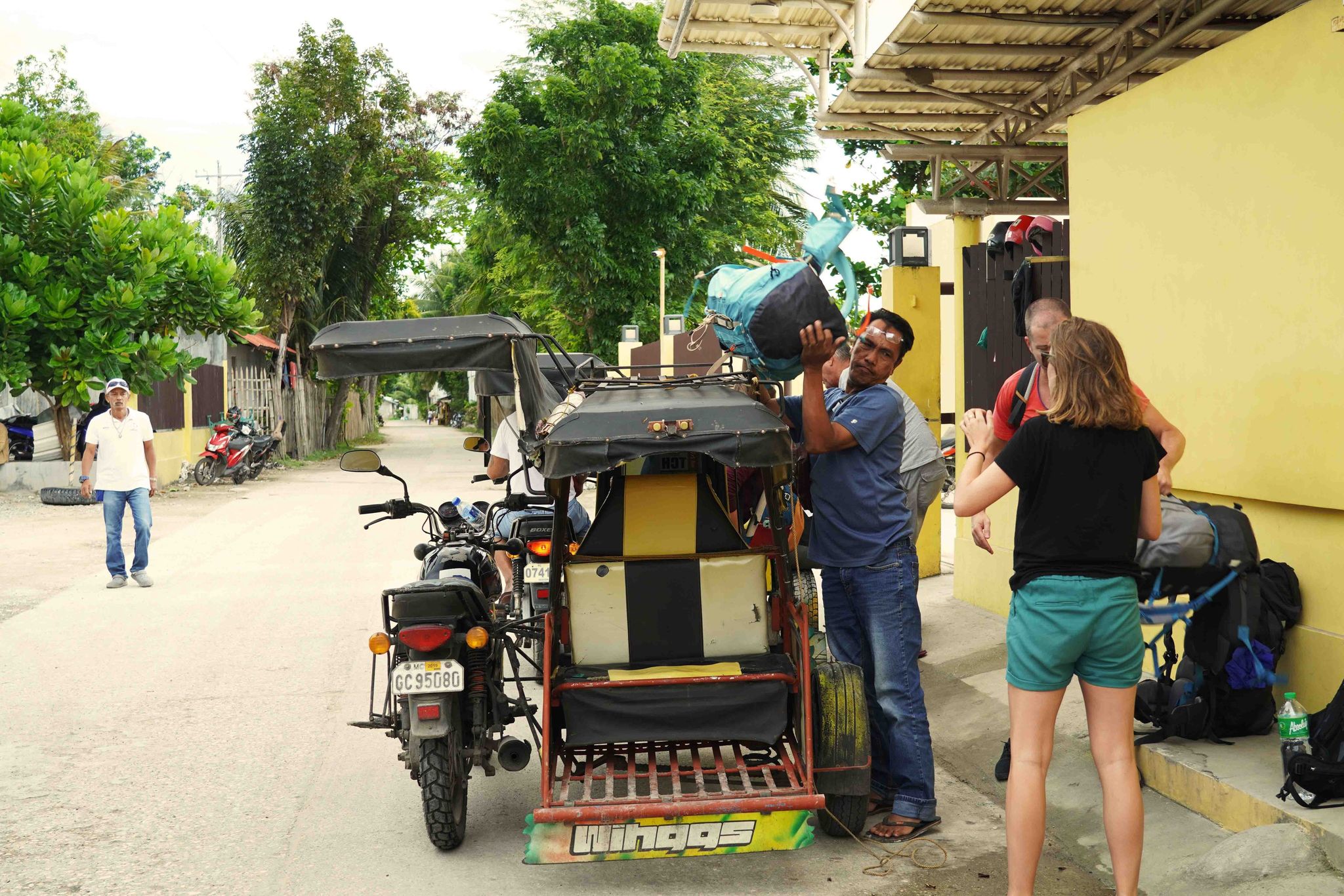 TUK TUK Moalboal